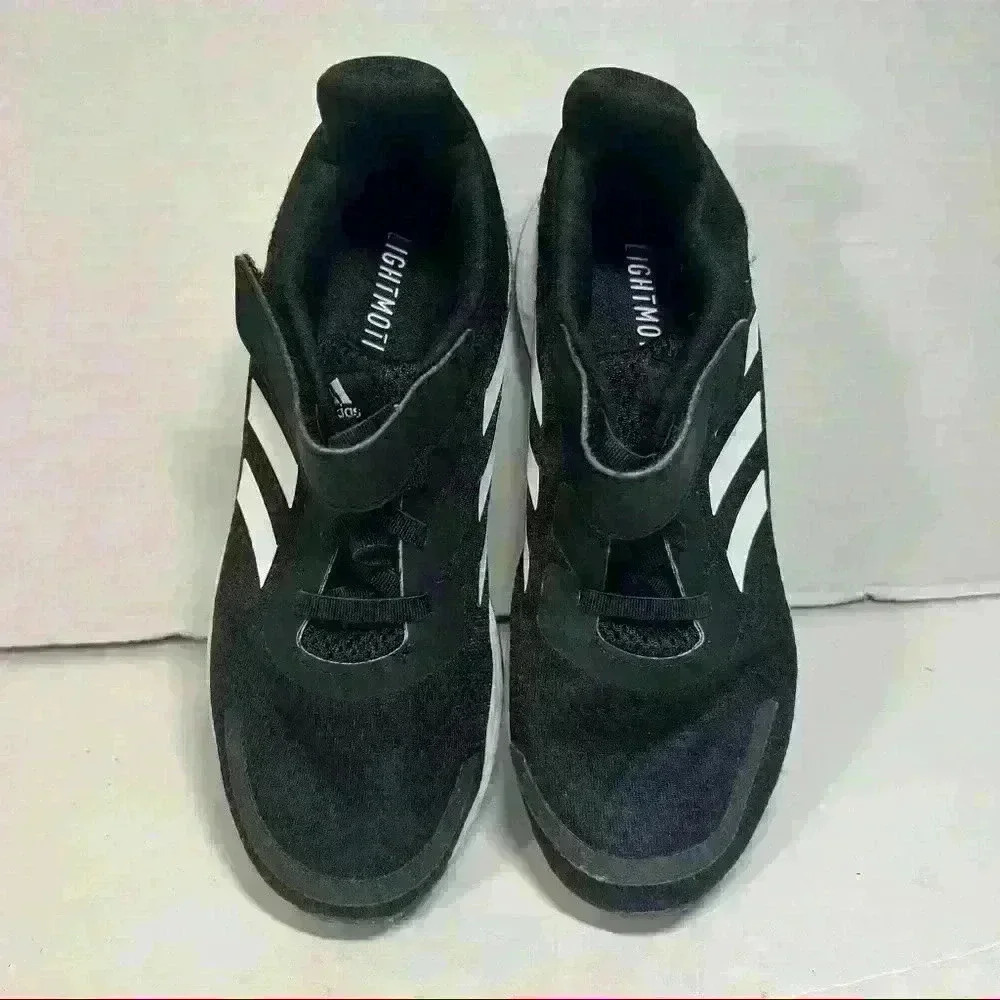 ADDIAS NWOB Light Motion (End Plastic Waste) Black and White Sneaker Sz 3 Youth